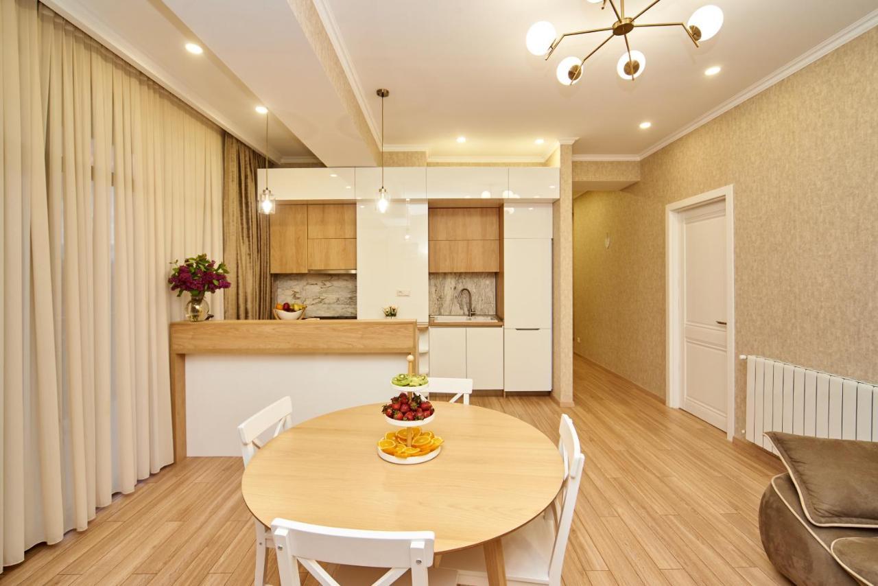 Apartment By The River Tbilissi Extérieur photo