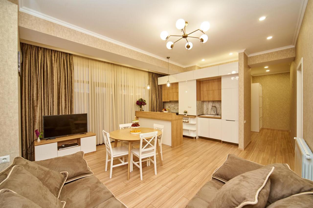 Apartment By The River Tbilissi Extérieur photo